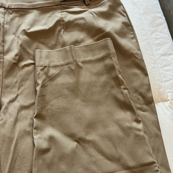 Violets & Roses khaki color pants - Picture 4 of 7